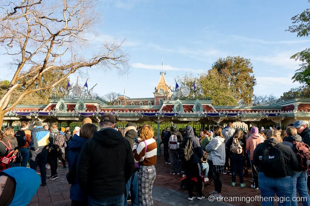 Star Wars Rise of the Resistance Rope Drop Disneyland California