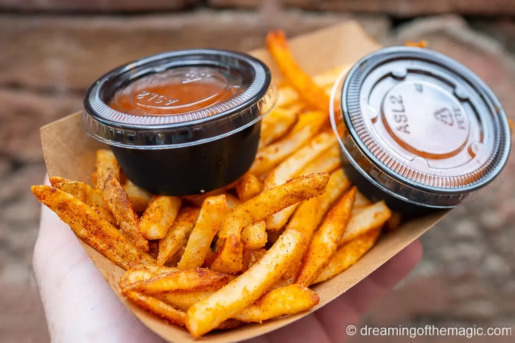 13 Best Snacks in Animal Kingdom (2023) Dreaming of the Magic