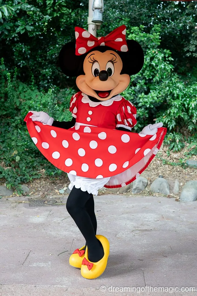 Where to Meet Minnie Mouse at Disneyland Paris