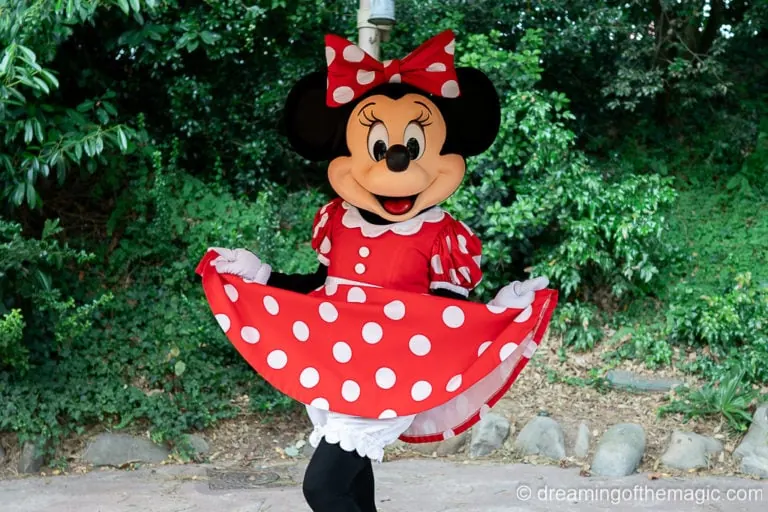 Where to Meet Minnie Mouse at Disneyland Paris