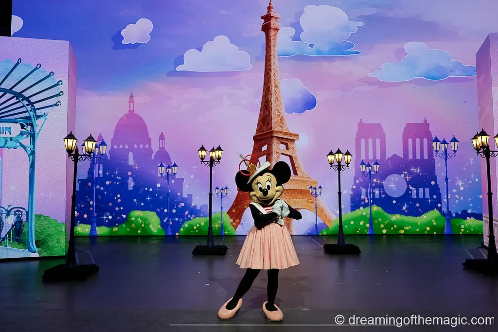 Where to Meet Minnie Mouse at Disneyland Paris