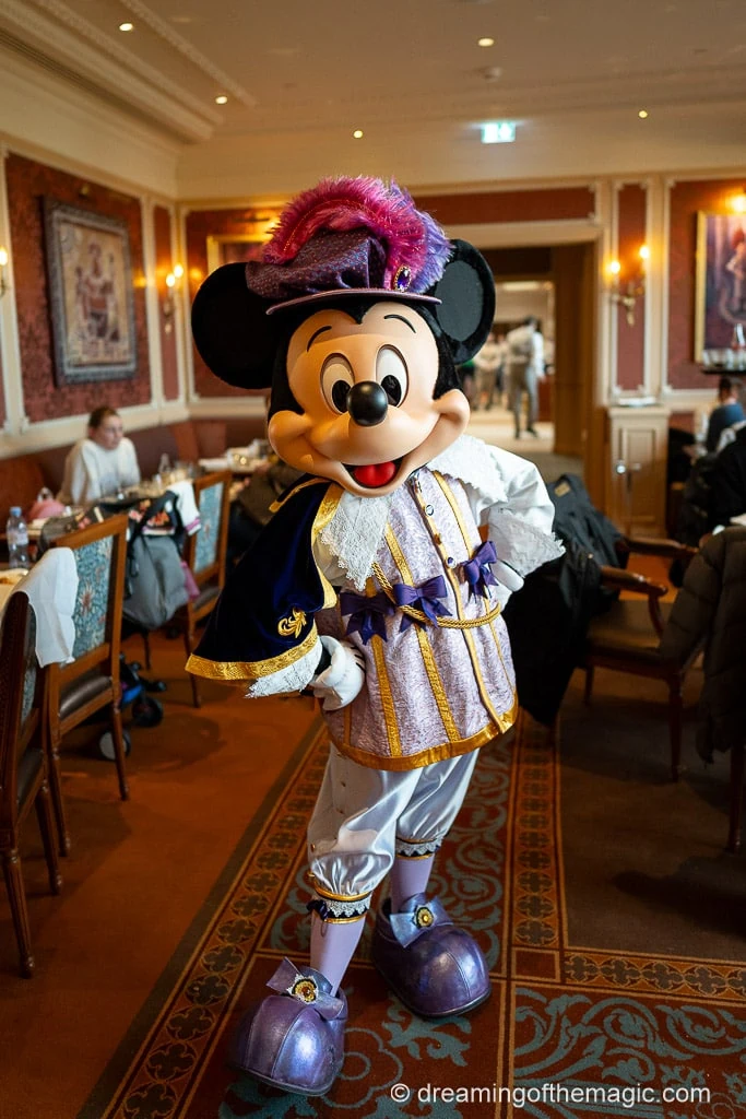 Disneyland Hotel My Royal Dream