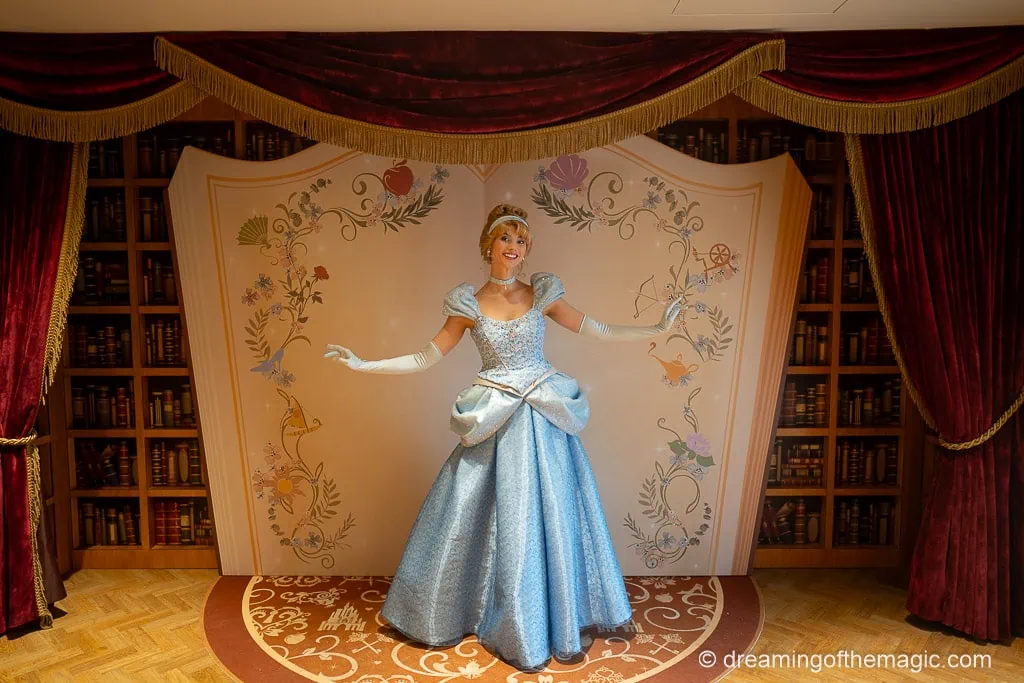 Royal Encounter at Disneyland Hotel