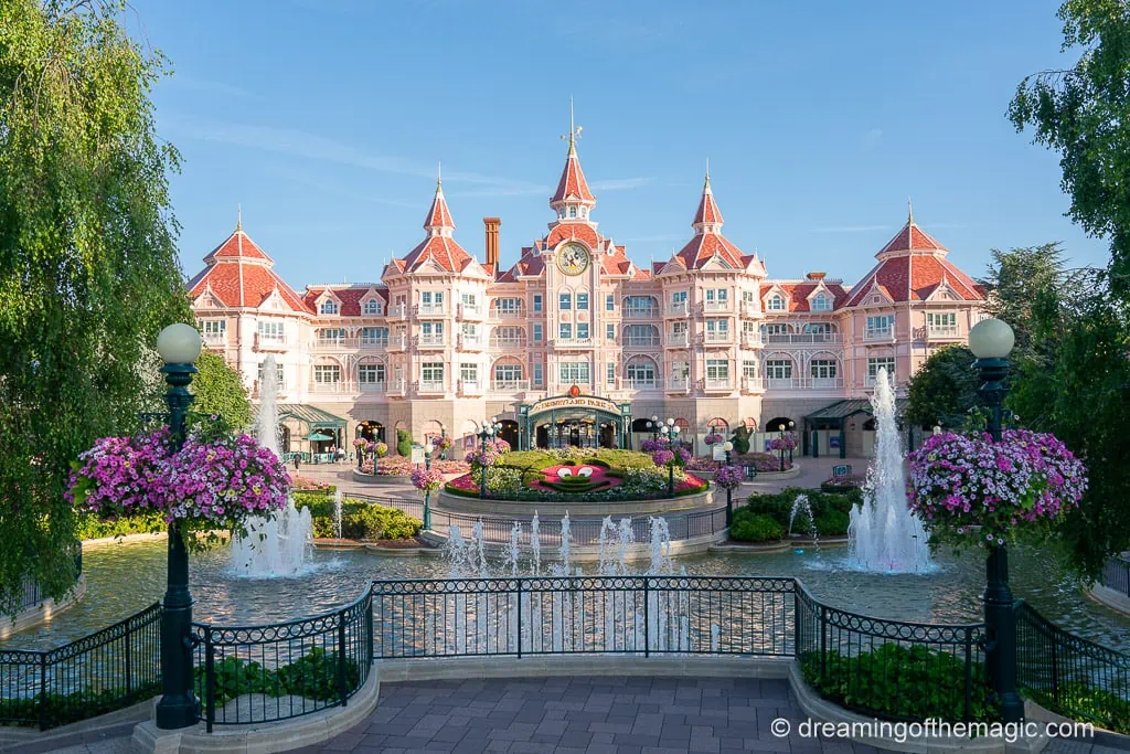 Disneyland Paris Opening Hours