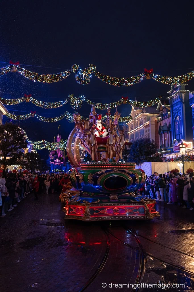 Disneyland Paris Christmas Guide