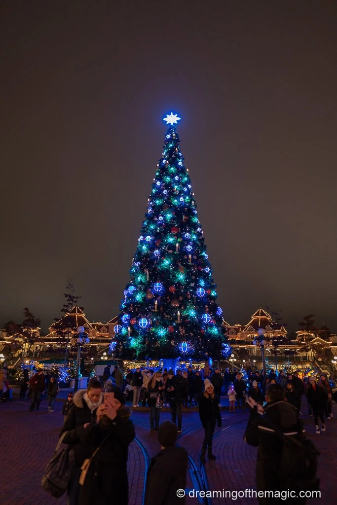 Disneyland Paris Christmas Guide