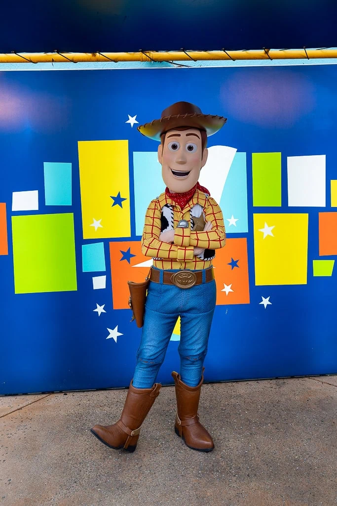 Disneyland Paris Christmas Guide