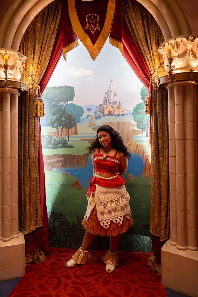 Disneyland Paris Christmas Guide