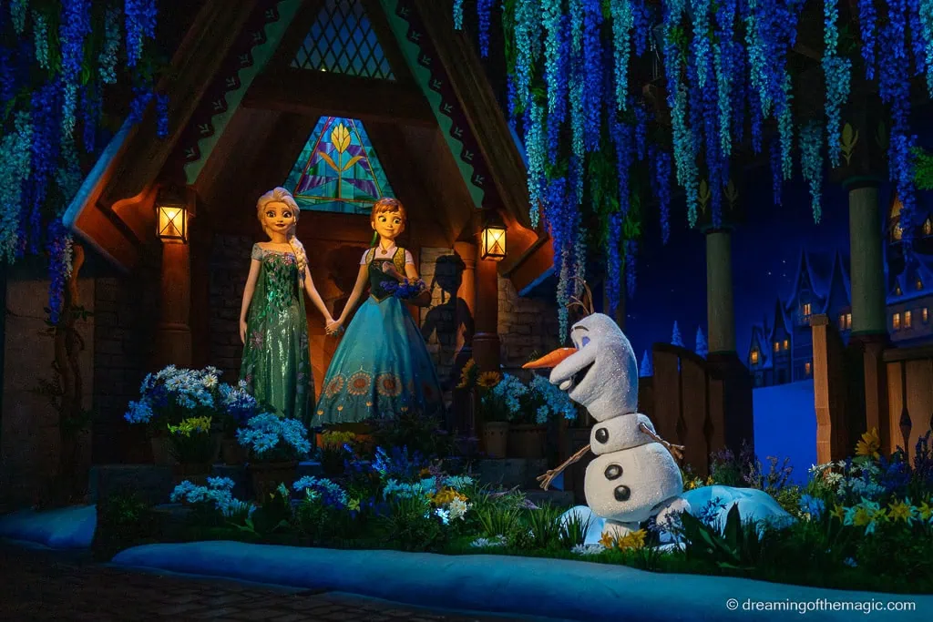 Anna, Elsa and Olaf on the Frozen Ever After Ride