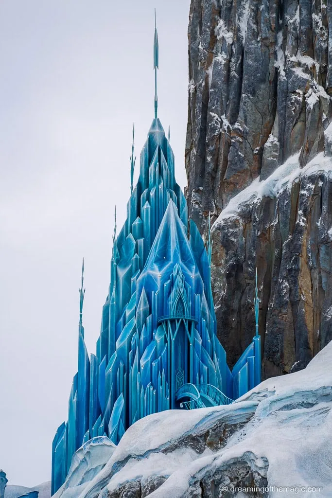 Elsas Ice Palace in Arendelle