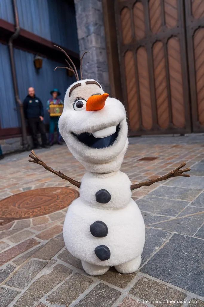 Olaf in World of Frozen Disney Adventure World